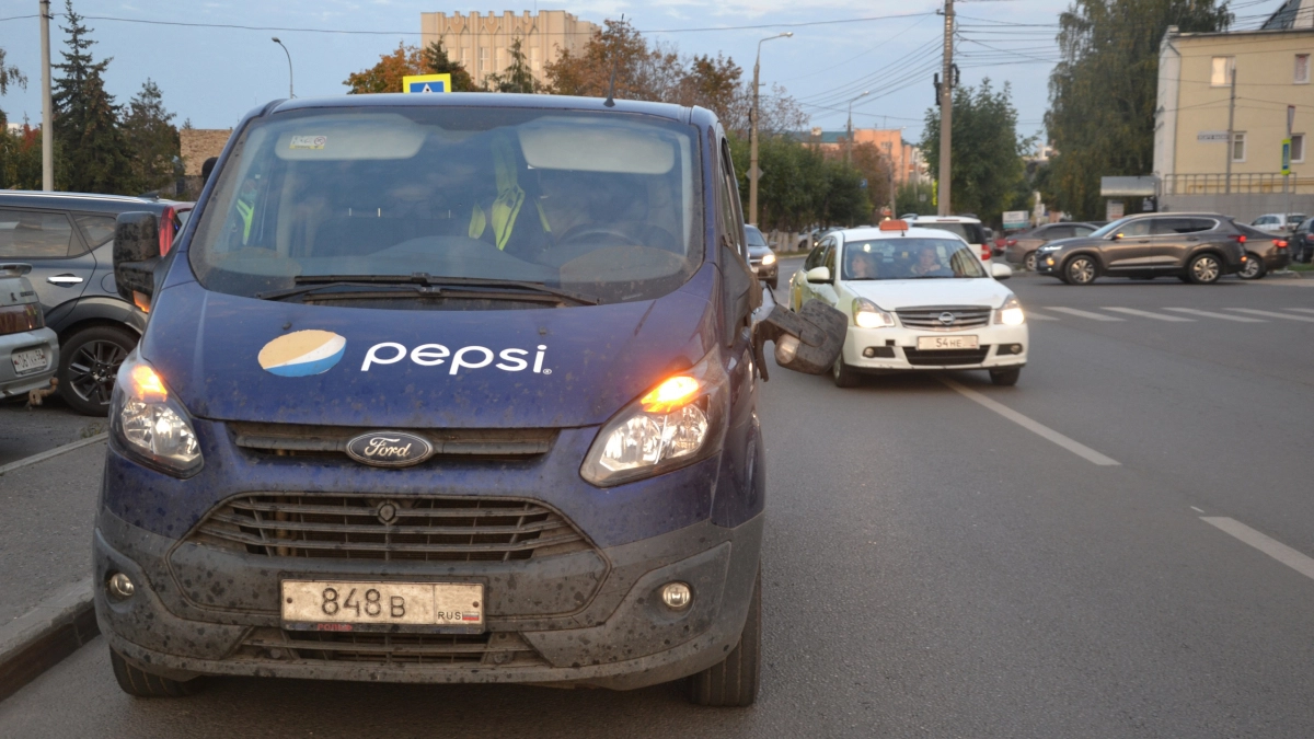 Водителей с прицепами начали штрафовать: почему и кому нужно открывать категорию BE