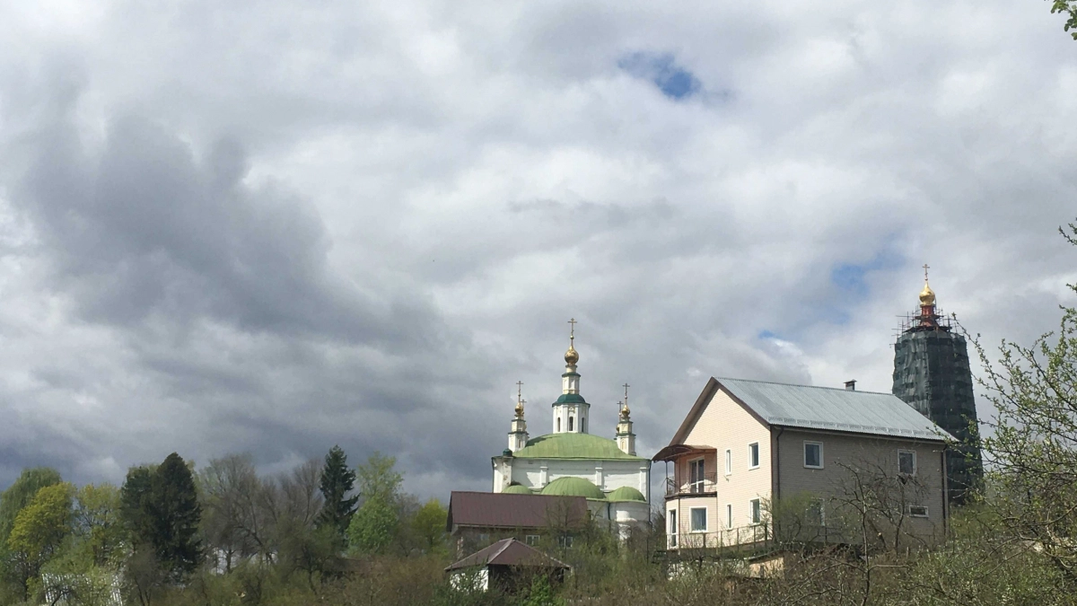Вот сколько на самом деле зарабатывают священники: как выплачивают им зарплату
