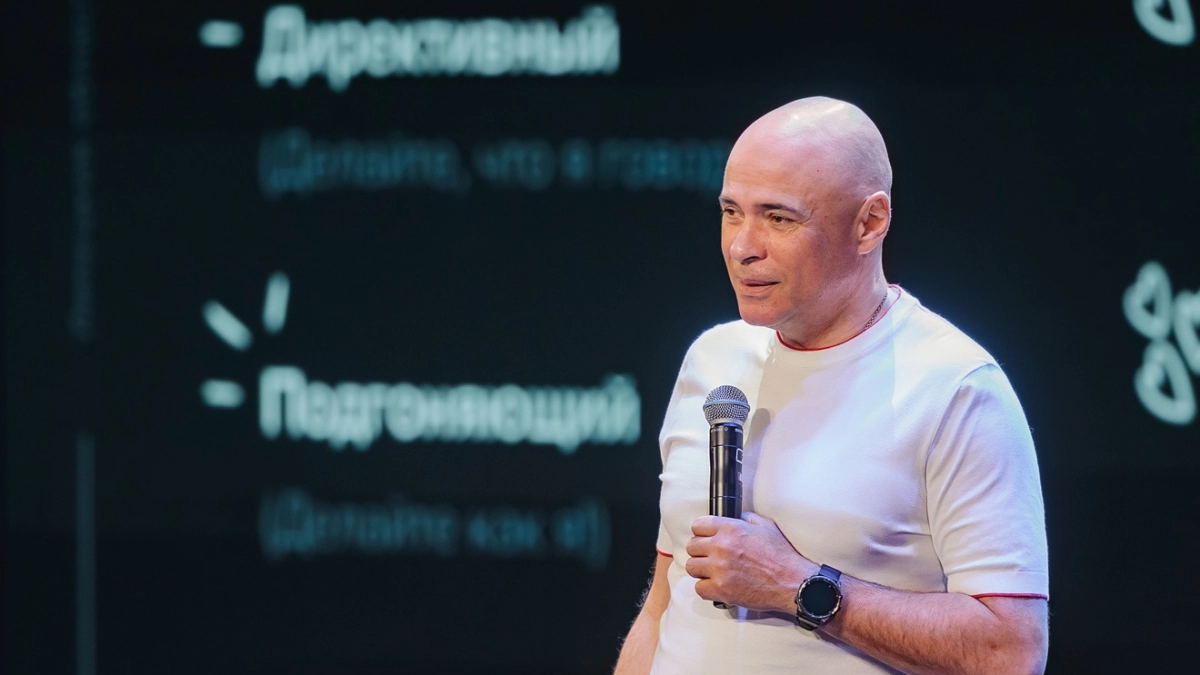 Артамонов выбирает будущих управленцев области