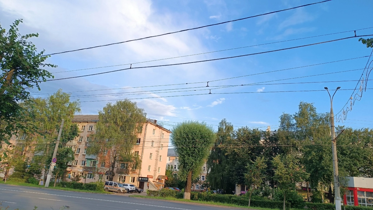 Инженеры объяснили, почему на первых этажах хрущевок почти не строили балконы
