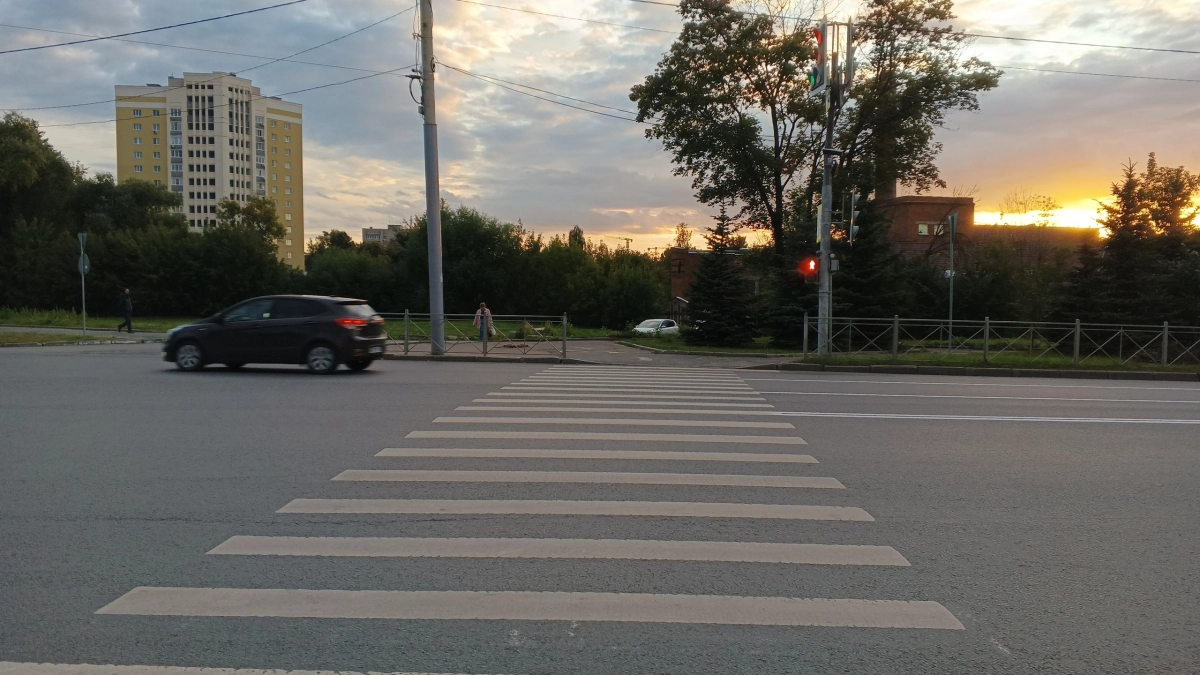 Когда можно проехать пешеходный переход, а когда нужно ждать: разбираем правила 2026