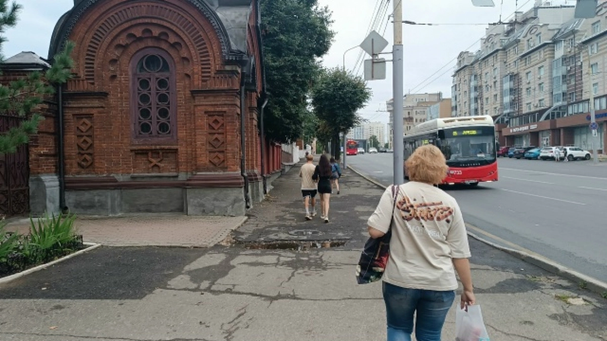 От чего пора отказаться, чтобы стать счастливым: 3 совета Левитанского после 50