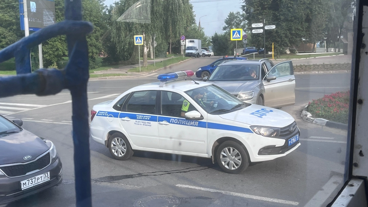 Как правильно отвечать на требование дунуть в трубочку: одно маленькое условие меняет все
