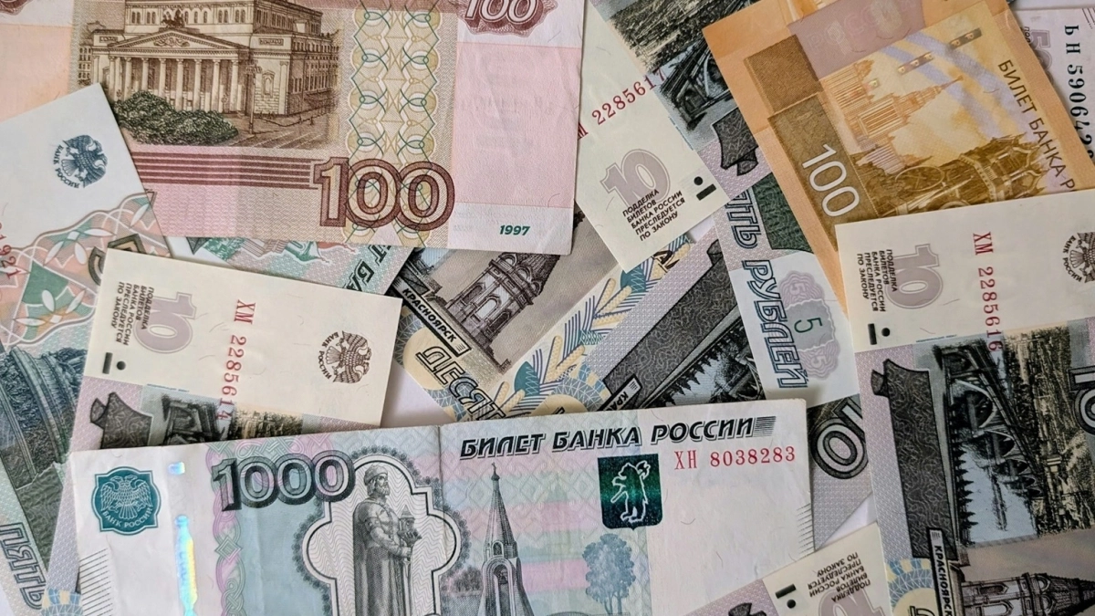 Тербунский суд увеличил страховую выплату пострадавшей в ДТП в 800 раз