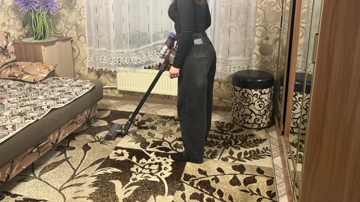 Мешаю 1 к 1 — и ковёр чище нового: ни пыли, ни запаха — идеальный ворс без химчистки и клининга