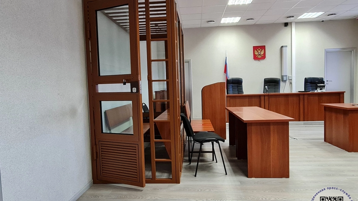В Лебедянском районе судят 18 иностранцев за поддельные документы на спецтехнику