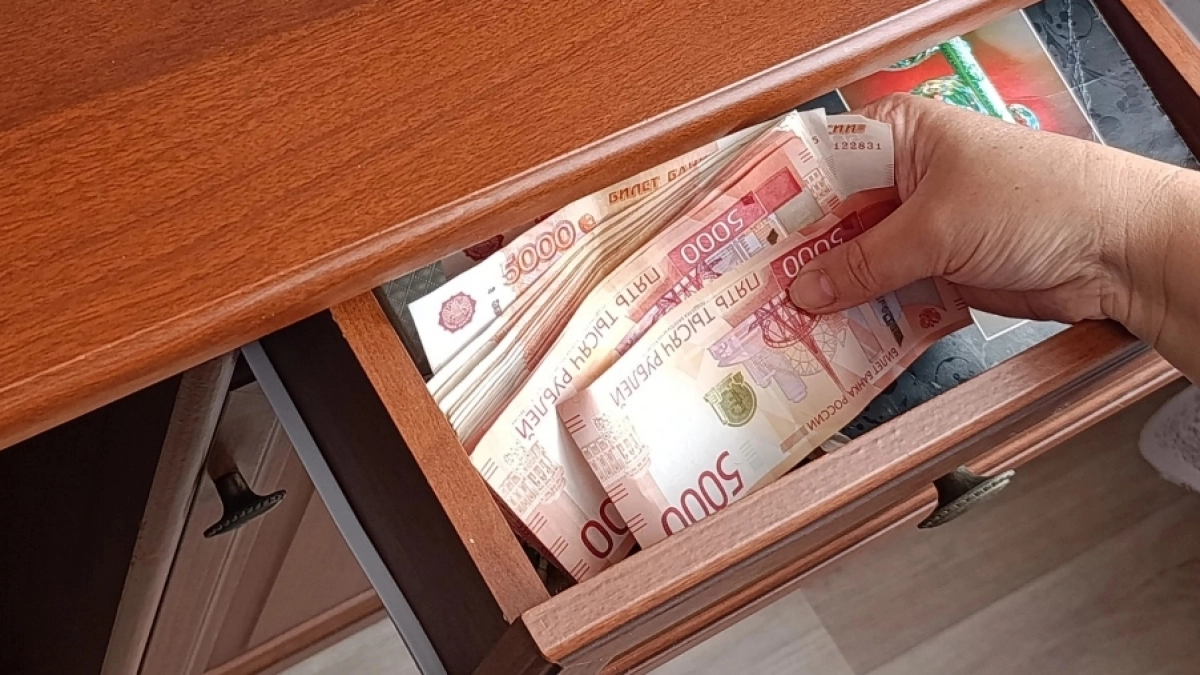Жительница Усмани заплатит за 5 000 рублей за оскорбление соседок