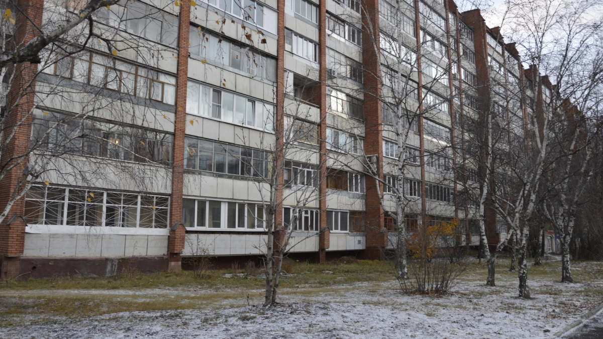 Что заставило советских строителей сделать такие неудобные планировки «хрущёвок» с проходной комнатой