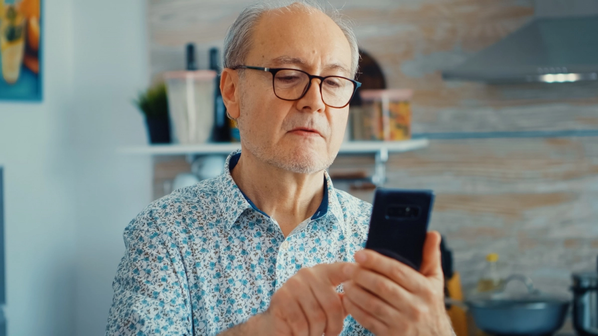 Липецкий пенсионер отдал 4 миллиона «спецагенту» из Тулы