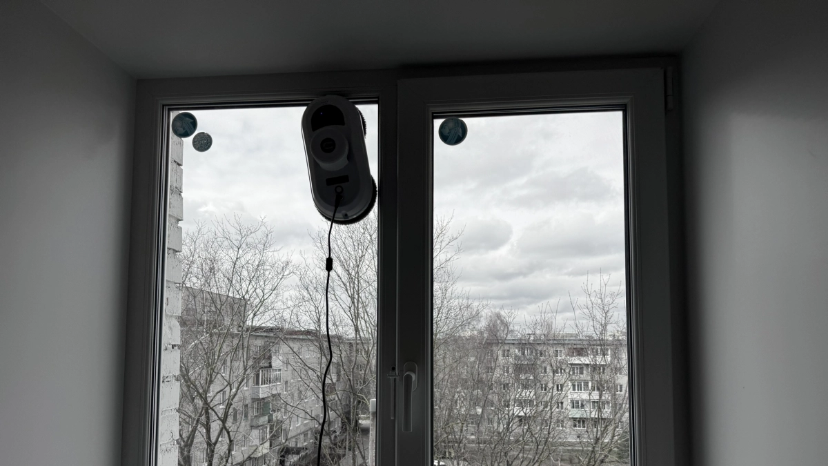 Больше не приходится жить с грязными окнами: вот на какой способ мытья окон давно перешли в Китае 