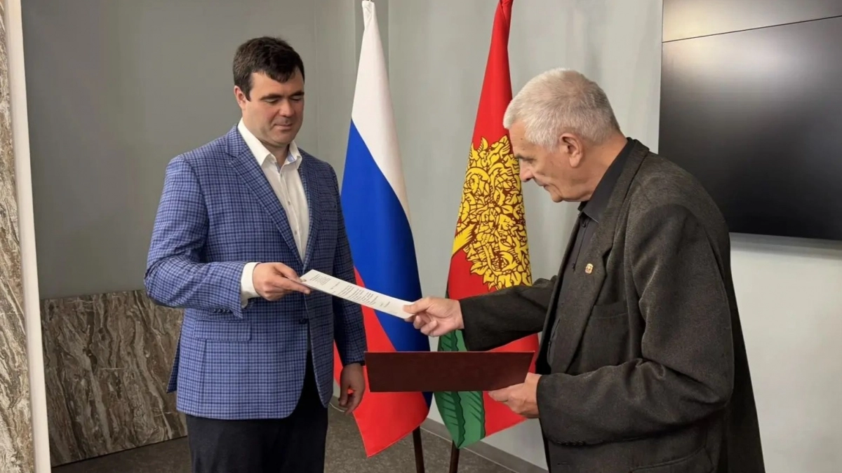 Липецкий вице-губернатор уходит в Госдуму с почестями от Минска
