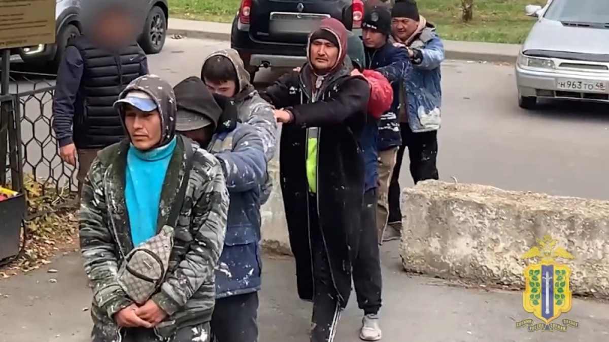 Липецкие полицейские отправят 10 мигрантов домой после рейдов «Нелегала»