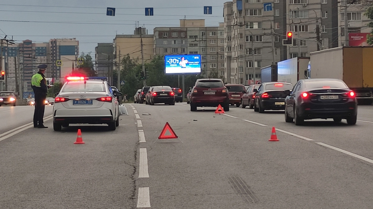 Верховный суд разрешил водителям отъезжать от места ДТП: как не потерять права, освобождая дорогу