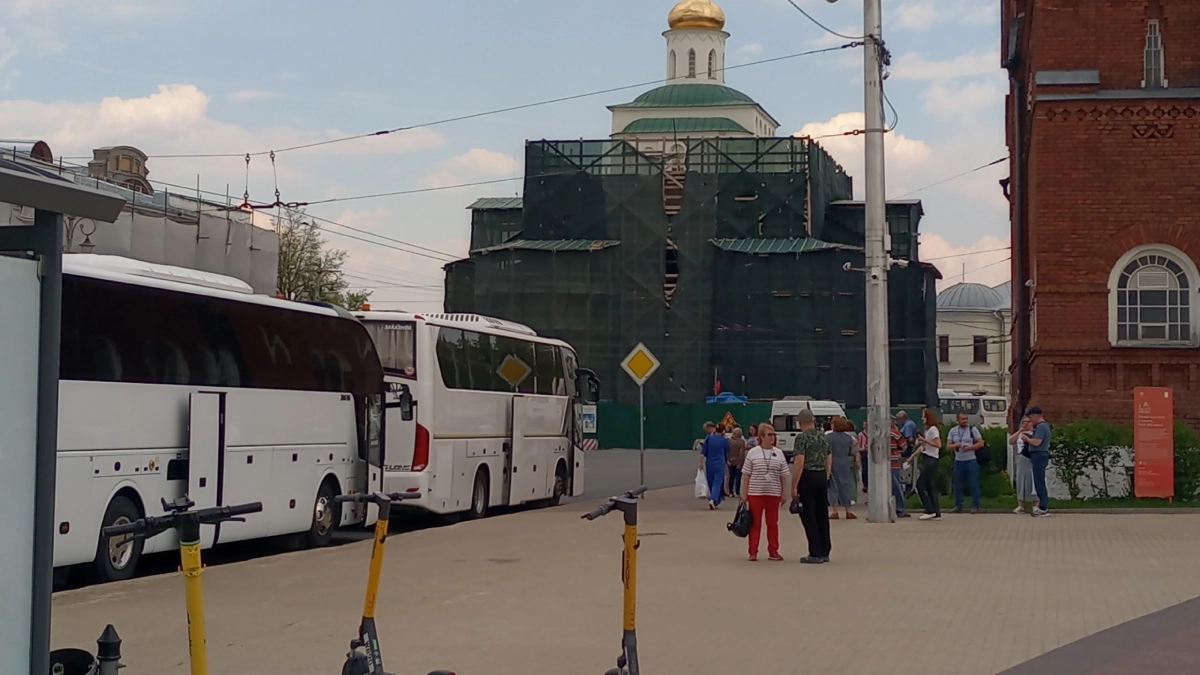 Провинциальный городок без моря оказался самым дорогим курортом России: вот как там живут и почему туда едут