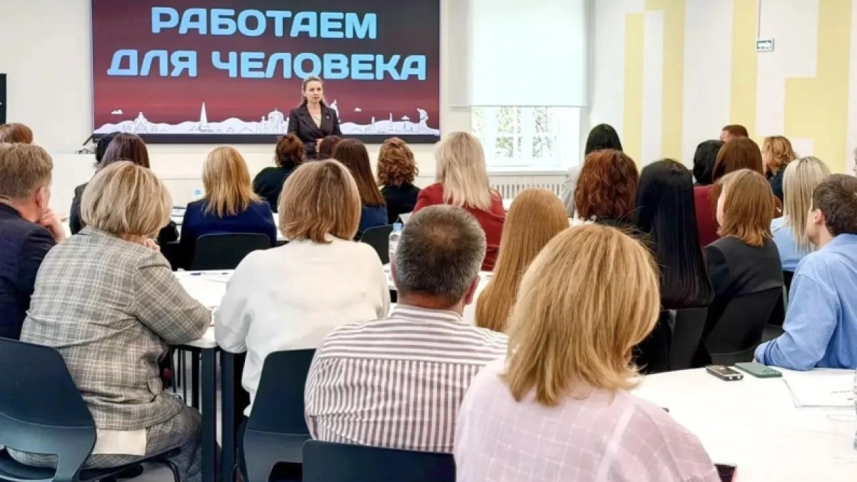 В МФЦ региона появились услуги военкомата и ИИ-стойка для проверки здоровья