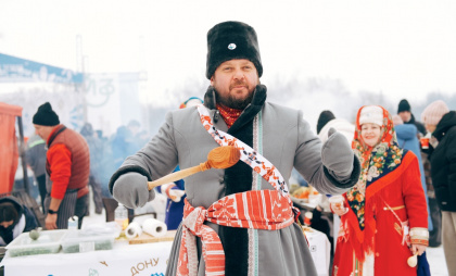 Народные забавы и катание на «банане»: Задонск приглашает на рыбный праздник