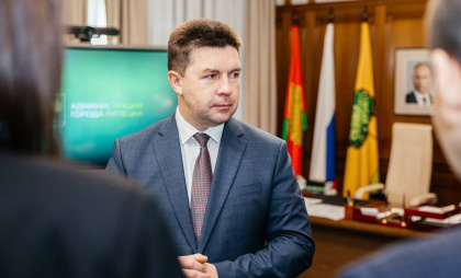 Роман Ченцов покинул пост главы Липецка